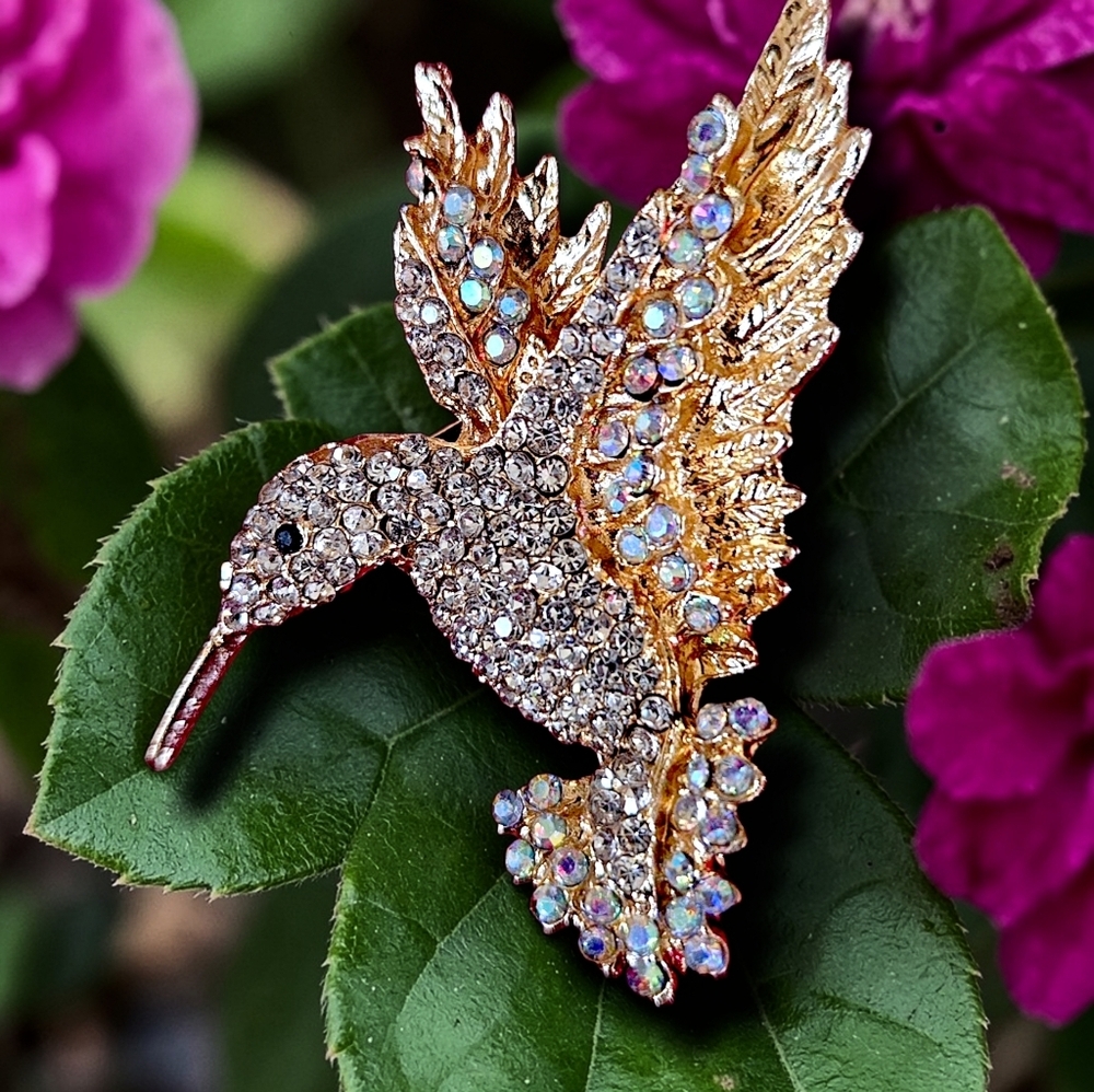 Gold and Silver Hummingbird Brooch